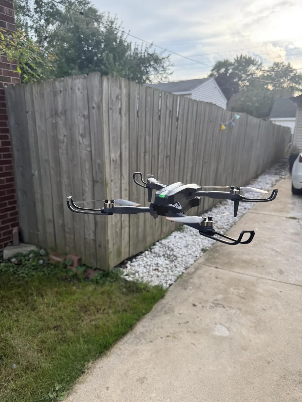 Illustrative preparation or flying scene; depicted model is not a verified product specification.